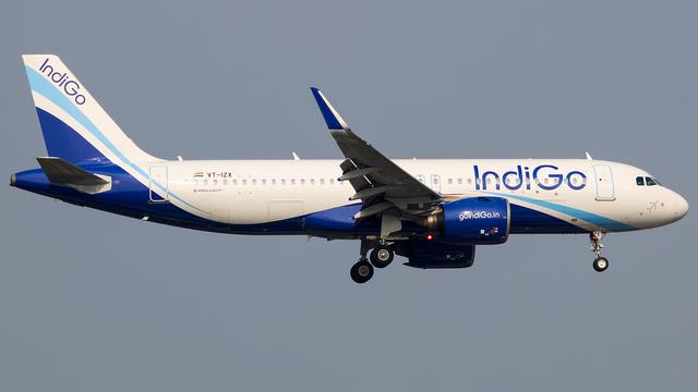 VT-IZX:Airbus A320:IndiGo